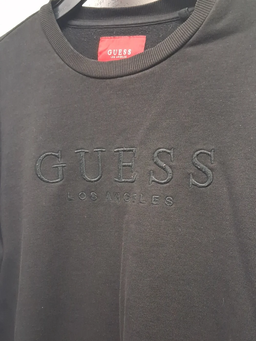 GUESS Men's Black Embroidered Logo Sweatshirt